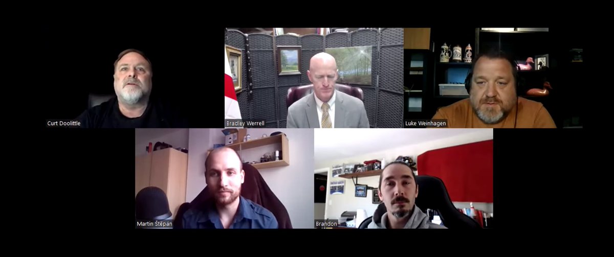 Luke Weinhagen is mastering the art of a positive philosophy (positiva). I focus