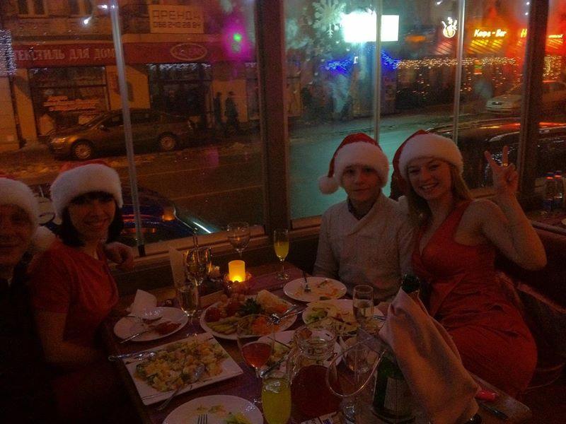 photos_and_videos/NewYears13_LjOMa0m3zQ/70506959_111731980224964_235539124229400